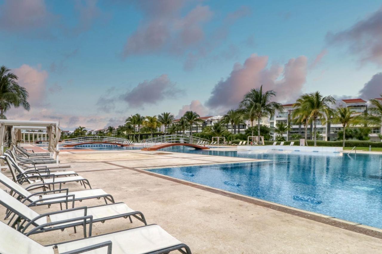 Hakuna Matata 725N At Mareazul Beachfront Playa del Carmen Extérieur photo